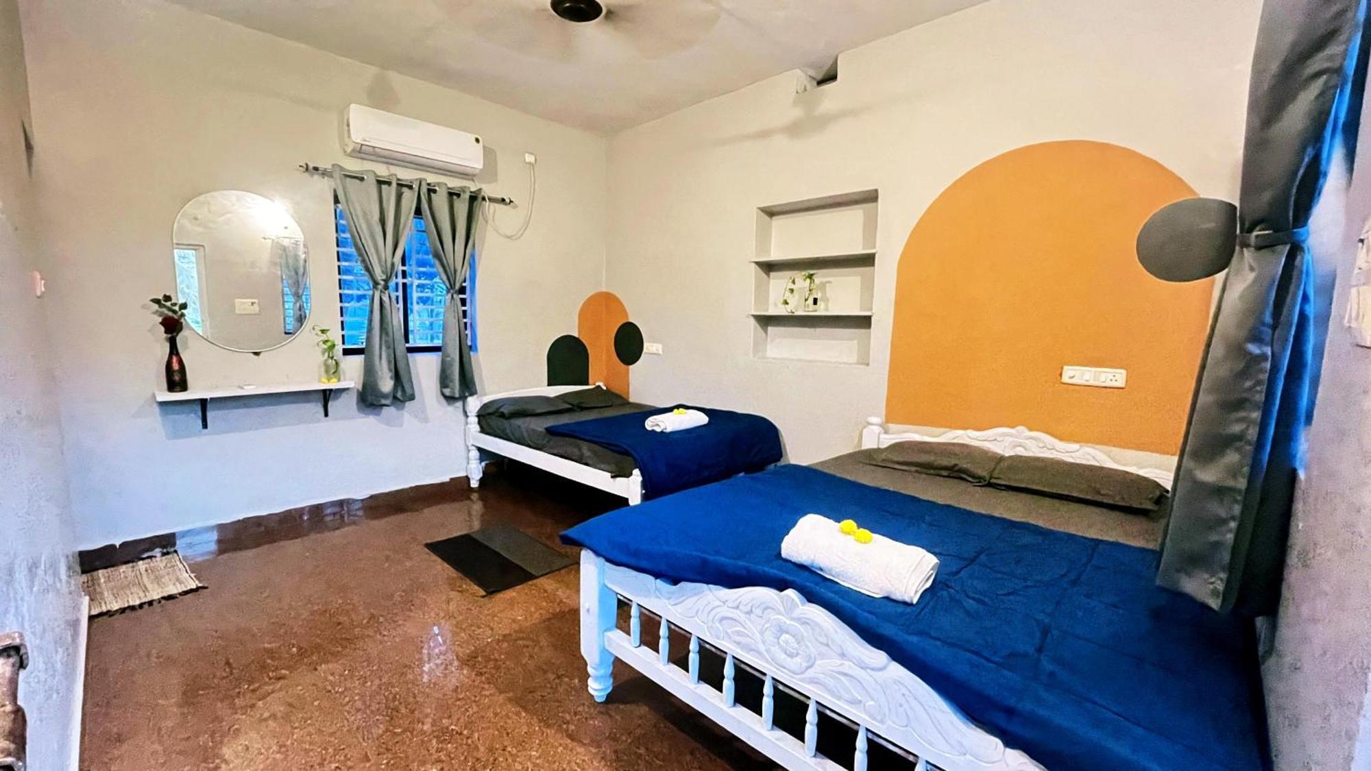 Gokarna Beach Stays By Tune Of Ocean Екстер'єр фото
