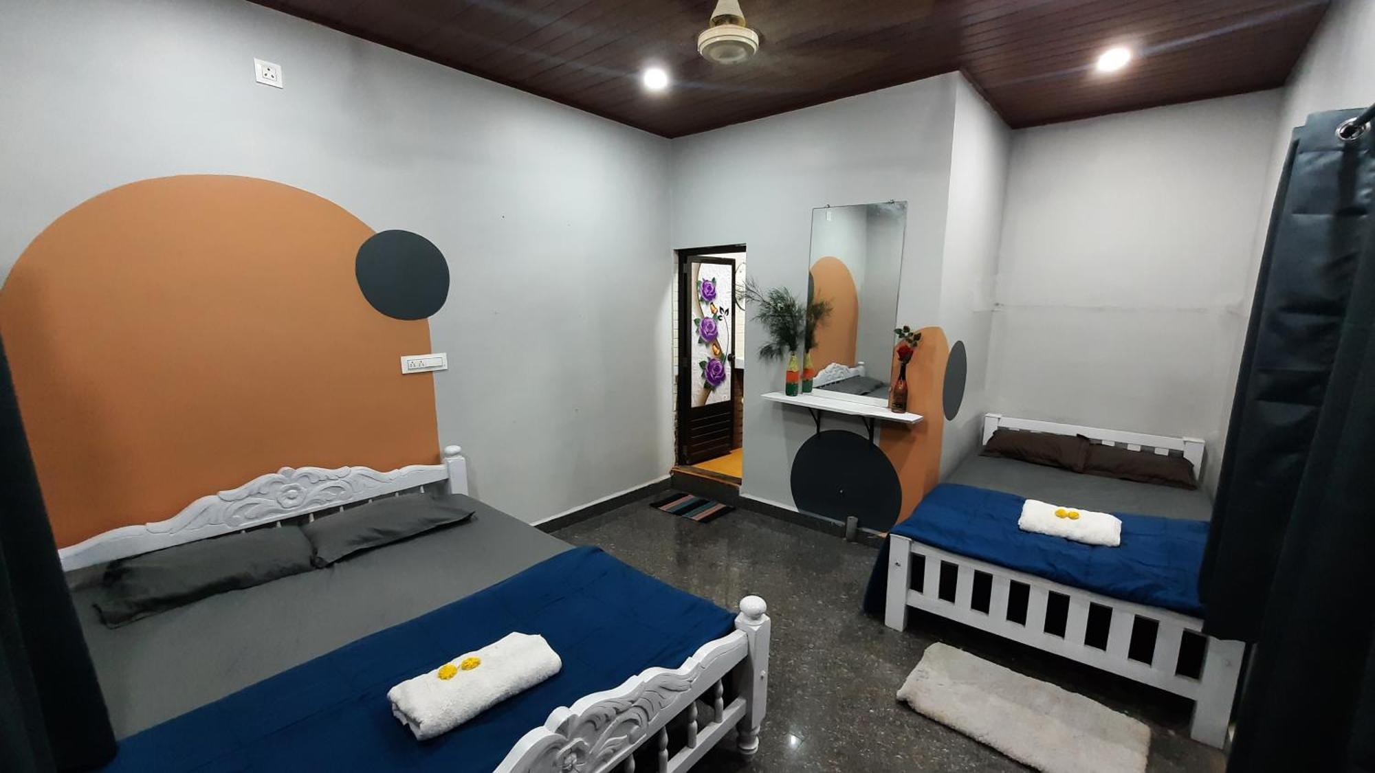 Gokarna Beach Stays By Tune Of Ocean Екстер'єр фото