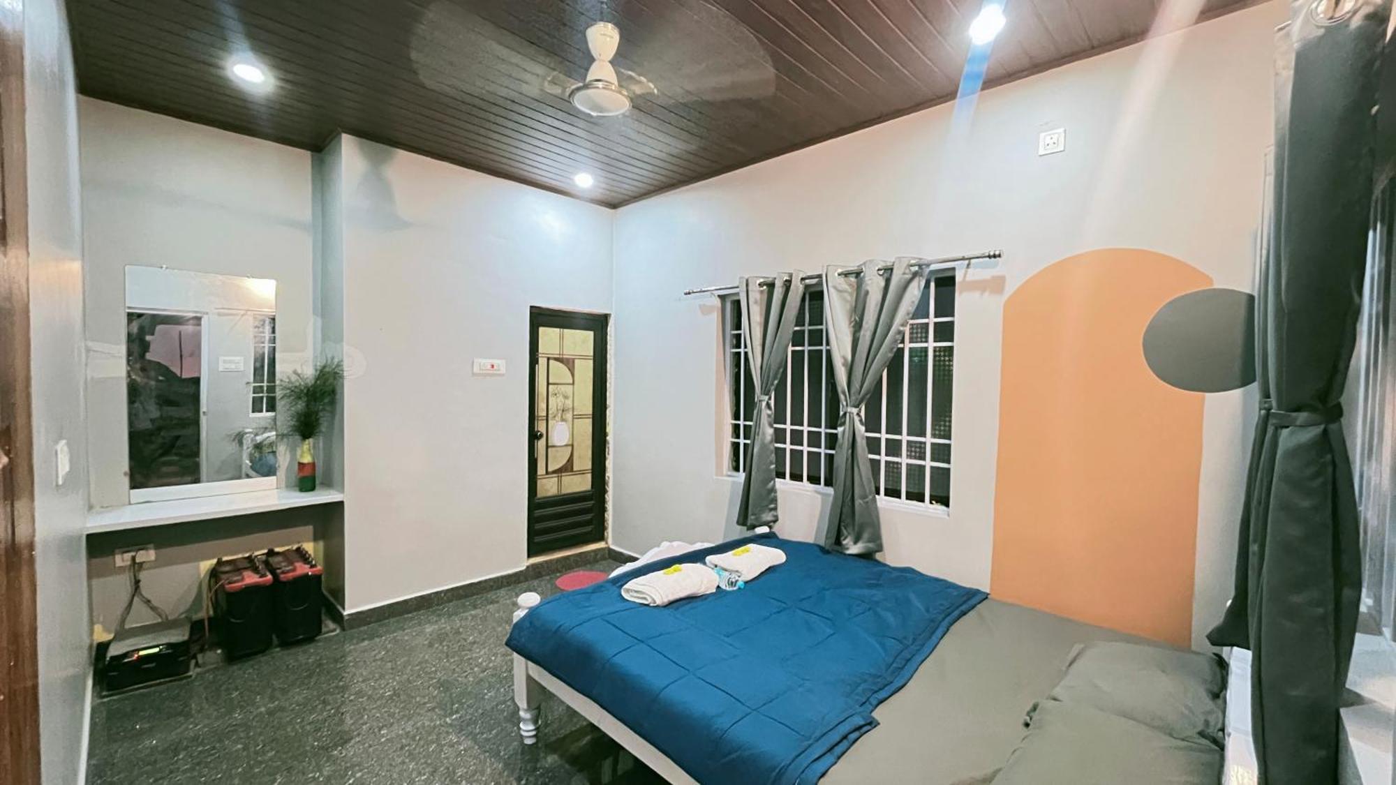 Gokarna Beach Stays By Tune Of Ocean Екстер'єр фото