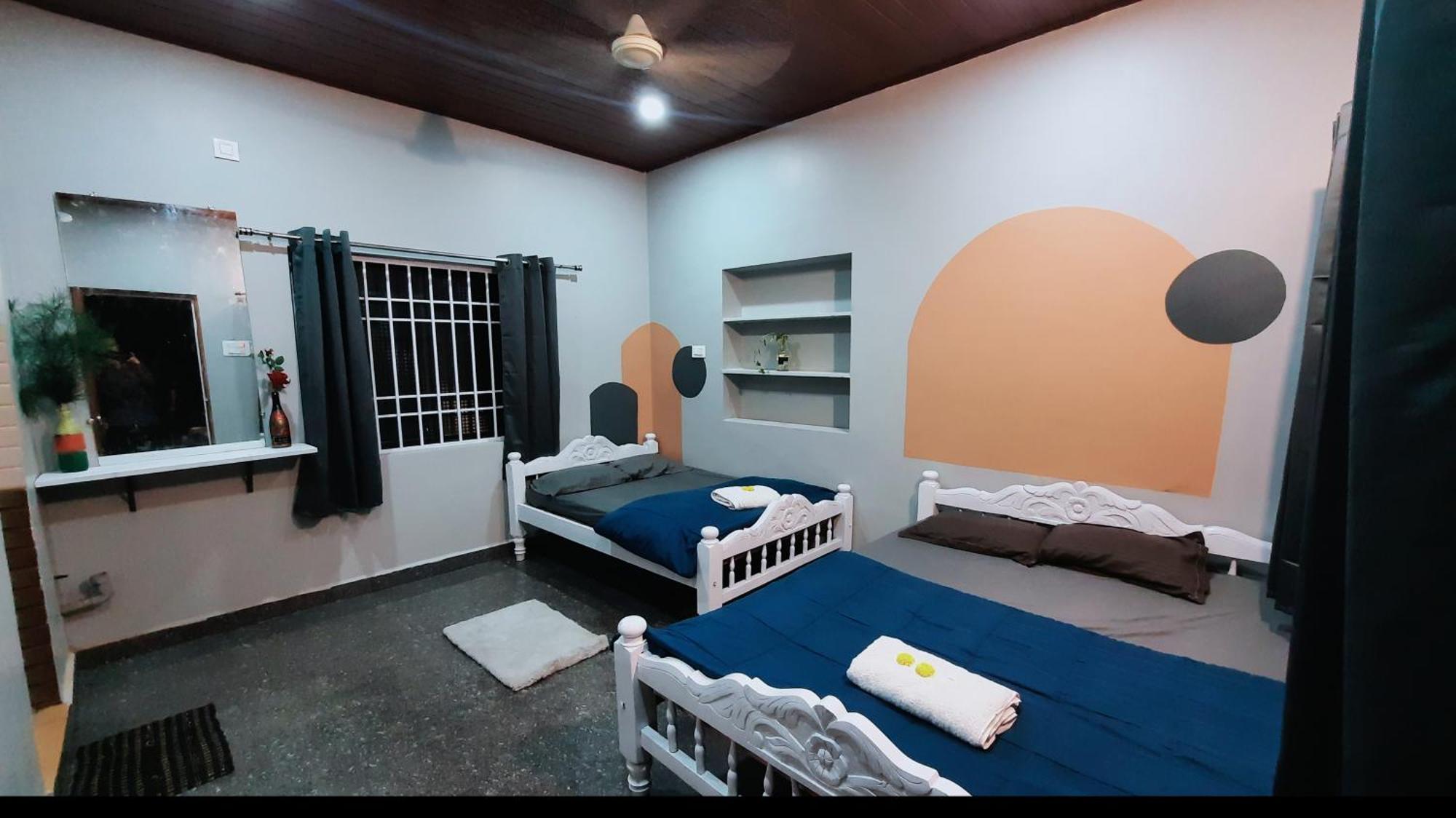 Gokarna Beach Stays By Tune Of Ocean Екстер'єр фото