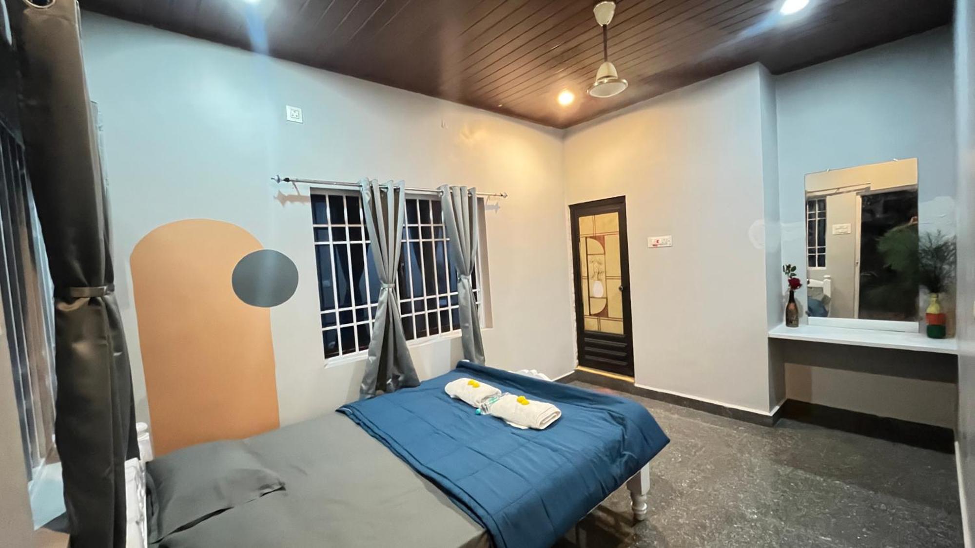 Gokarna Beach Stays By Tune Of Ocean Екстер'єр фото