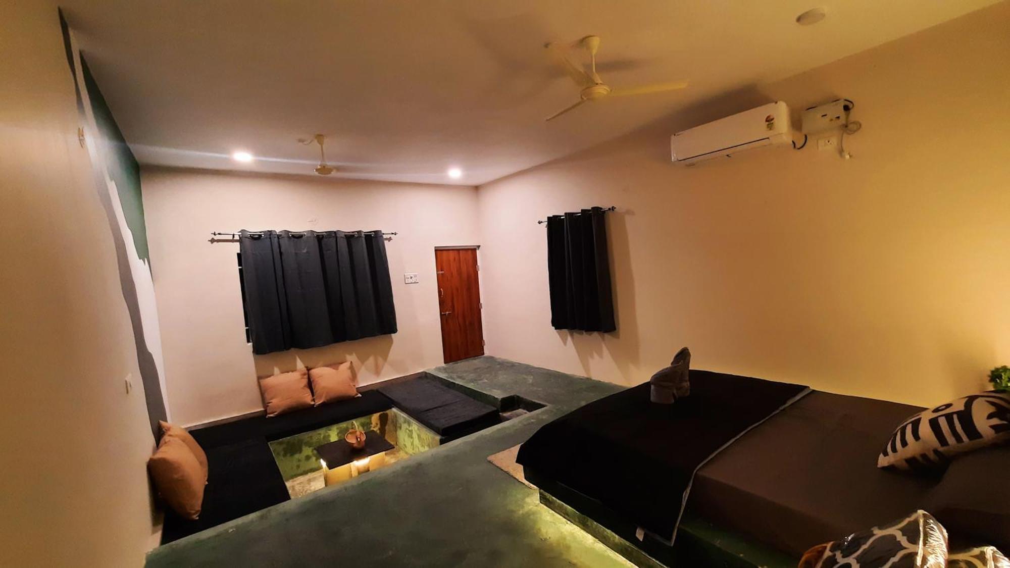 Gokarna Beach Stays By Tune Of Ocean Номер фото