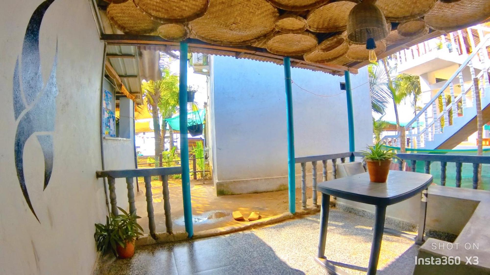 Gokarna Beach Stays By Tune Of Ocean Екстер'єр фото