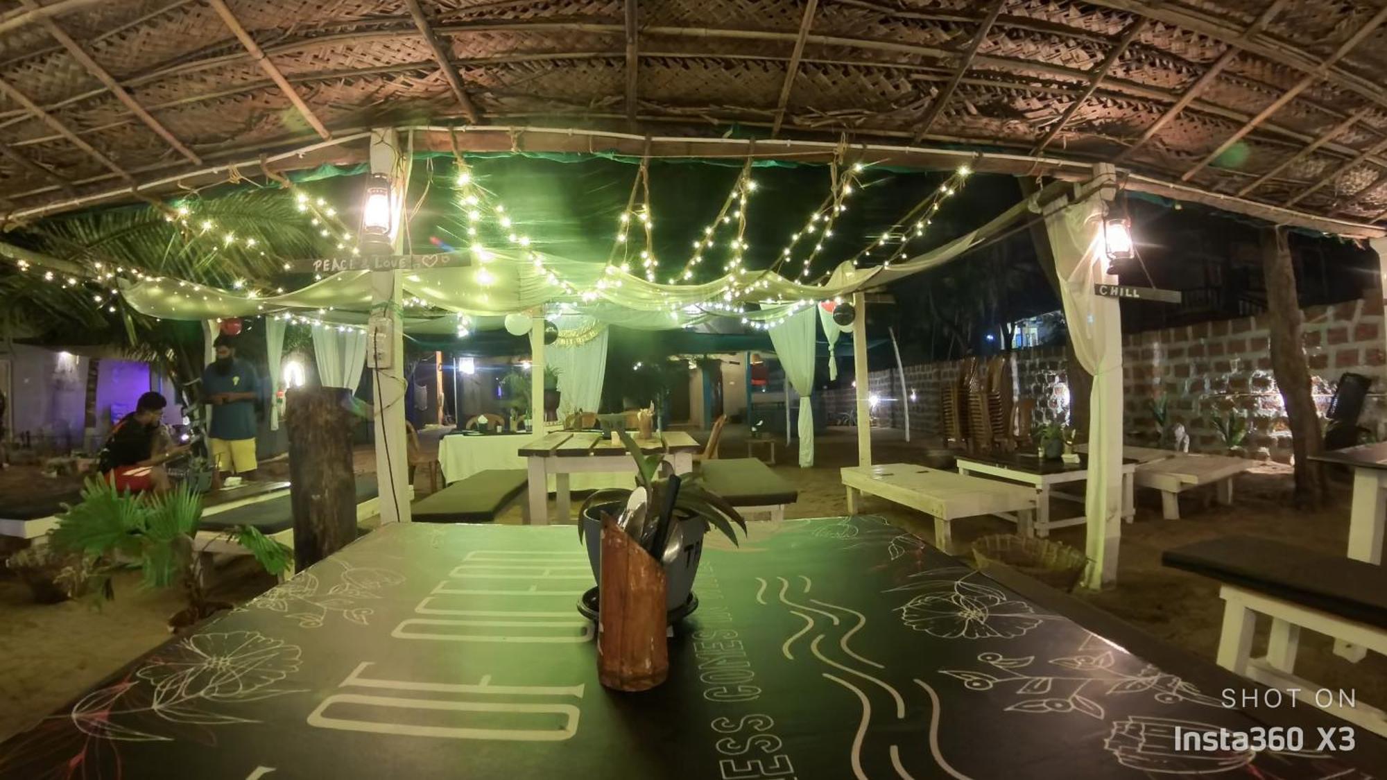 Gokarna Beach Stays By Tune Of Ocean Екстер'єр фото